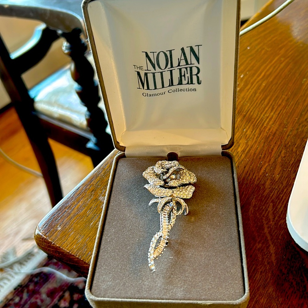 3.25” Nolan Miller signed Rose Pave Rhinestone Brooch flower Silvertone